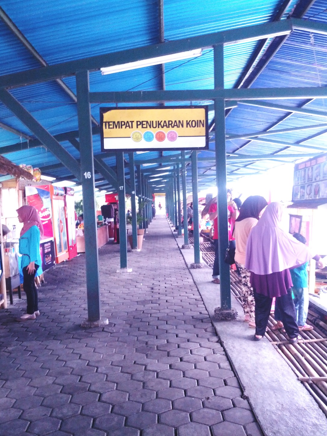 floating market lembang