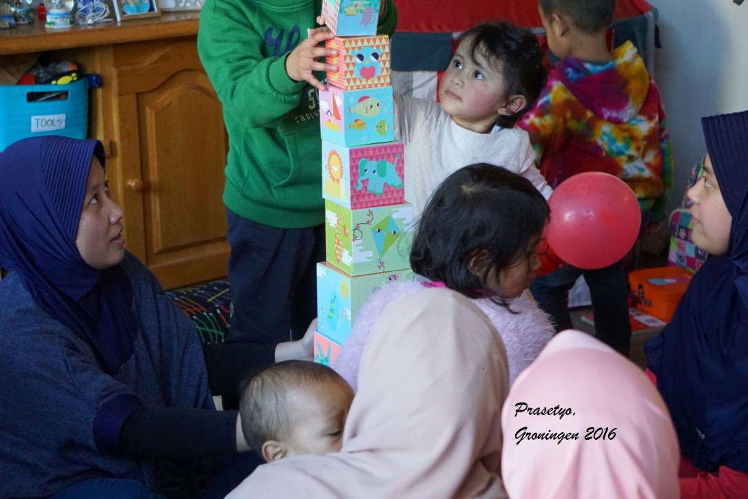 Keriweuhan silaturahmi Kajuit, kumpul bocah